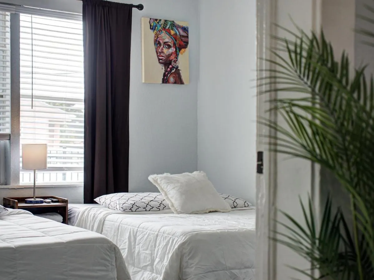 Modern Westshore Apartment Tampa United States