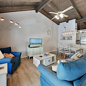 https://chateau-la-mer-8c.hotels-destin.com