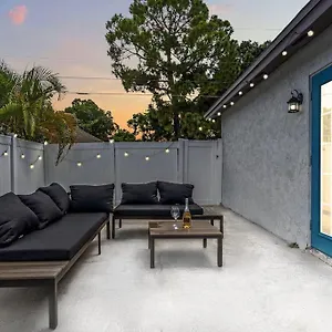 Villa Mediterranean Beach House Next To Everything!, Tampa
