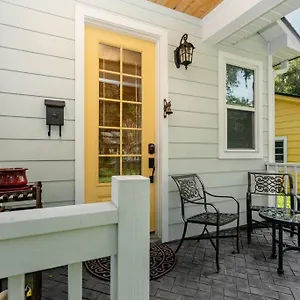 https://downtown-tiny-life-experience-tiny-living.thedaytonabeachhotels.com