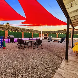 https://retreat-1-bedroom-king-suite-with-2-smart-tvs-10-min.scottsdalehotels.org