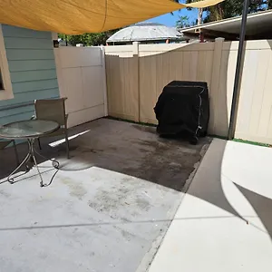 Apartment Near The Sun, Tampa