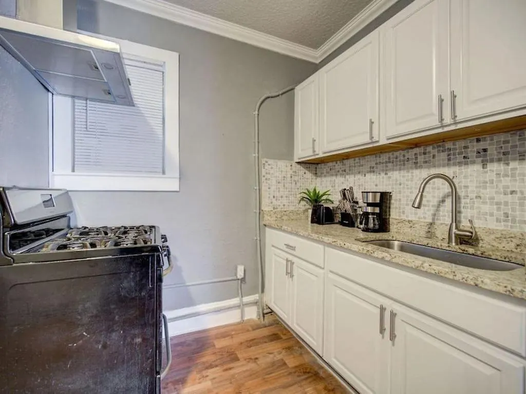 Modern Westshore Apartment Tampa United States